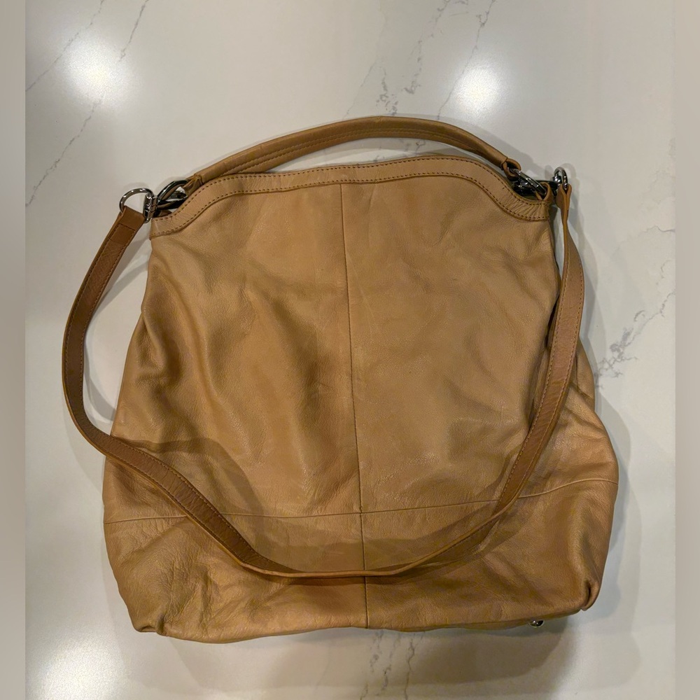 B Makowsky hobo purse body/trim 100% genuine leather